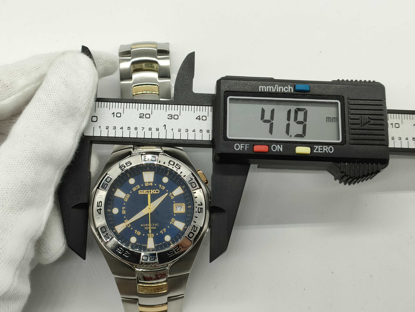 SEIKO Kinetic Men's Watch
