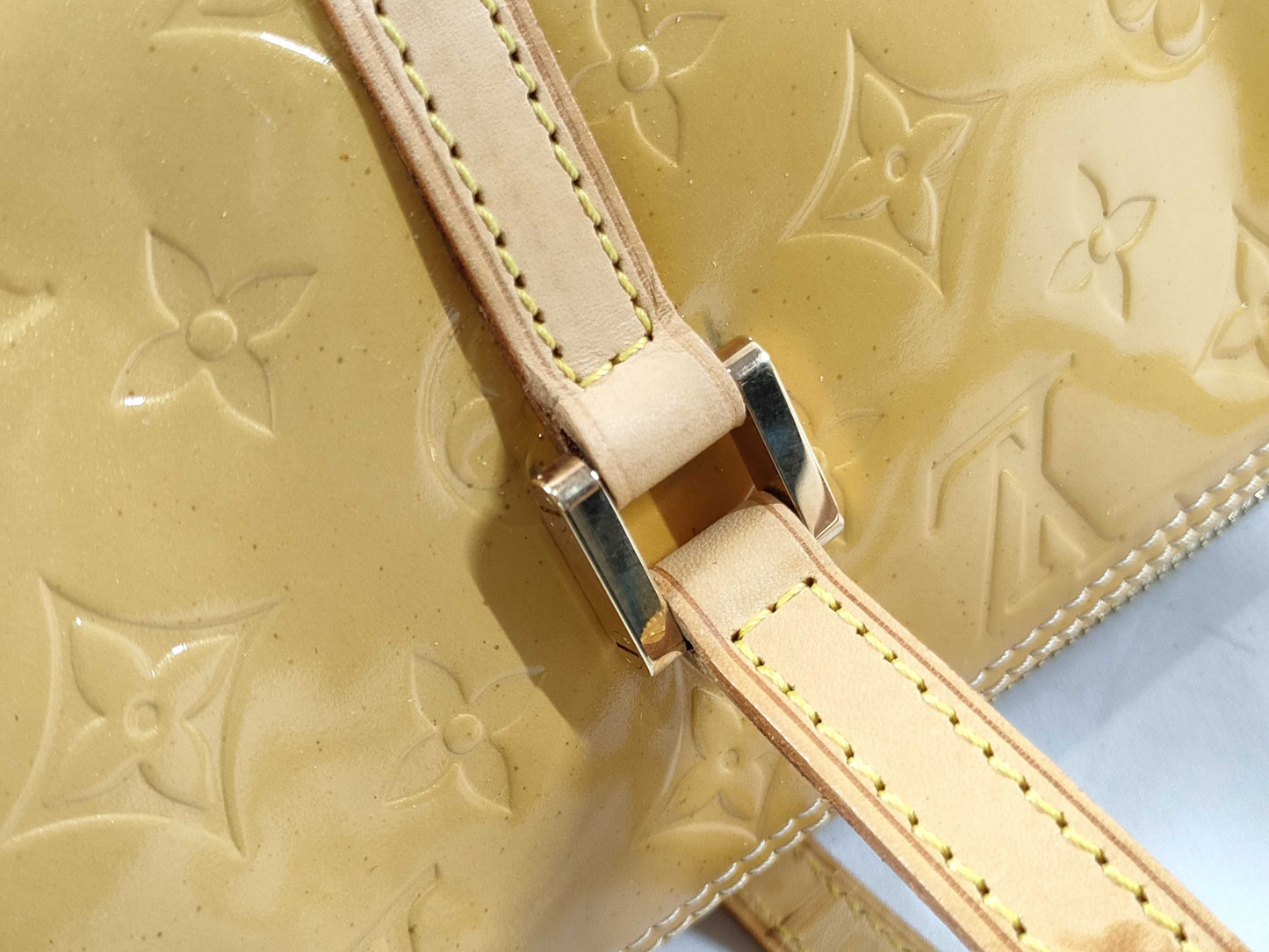 LOUIS VUITTON M91329 Vernis Bedford Handbag