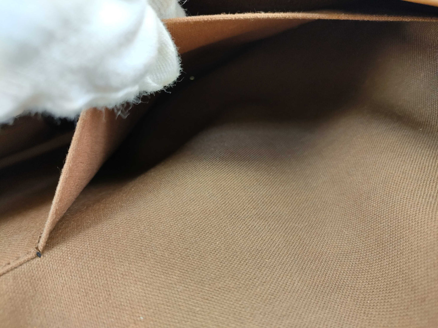 LOUIS VUITTON M42252 Monogram Saumur 43 Shoulder Bag