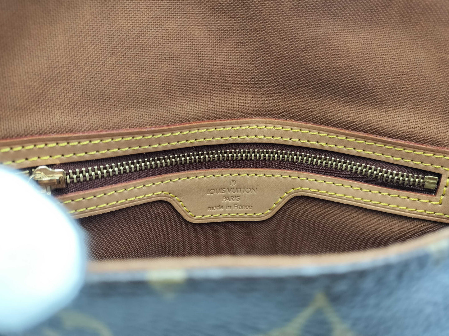 LOUIS VUITTON Monogram M51147 Mini Looping Handbag