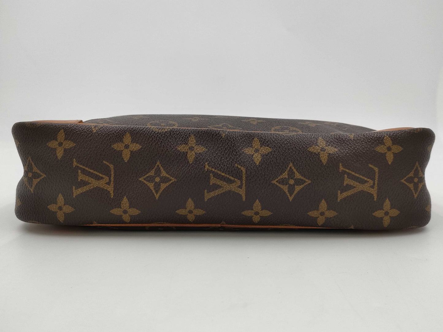 LOUIS VUITTON Monogram Compiègne 28 Second Bag