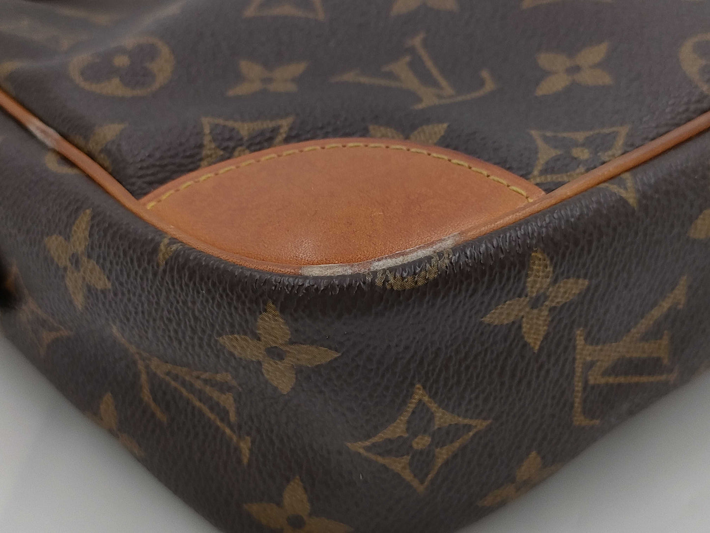 LOUIS VUITTON Monogram Compiègne 28 Second Bag