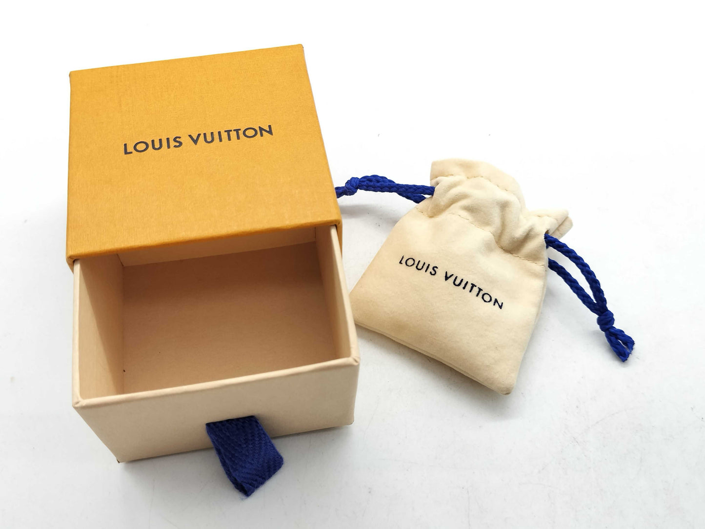 LOUIS VUITTON Hoop Earrings - LV Iconic Earrings