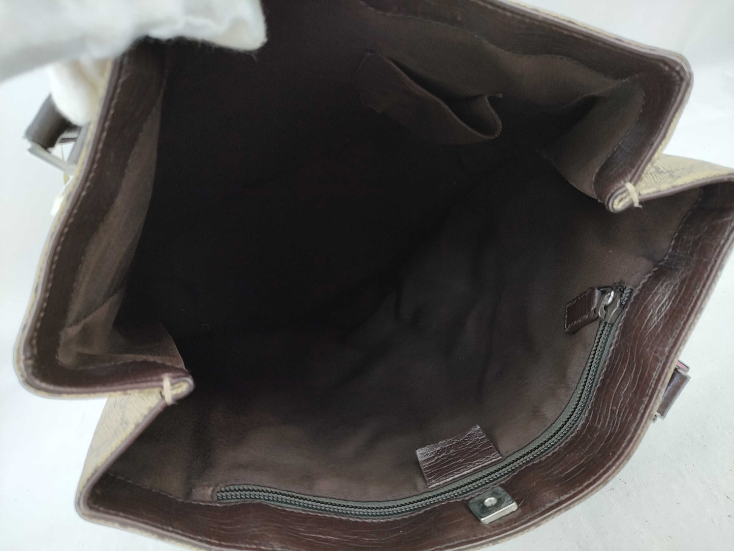 GUCCI GG Supreme 131220 Handbag