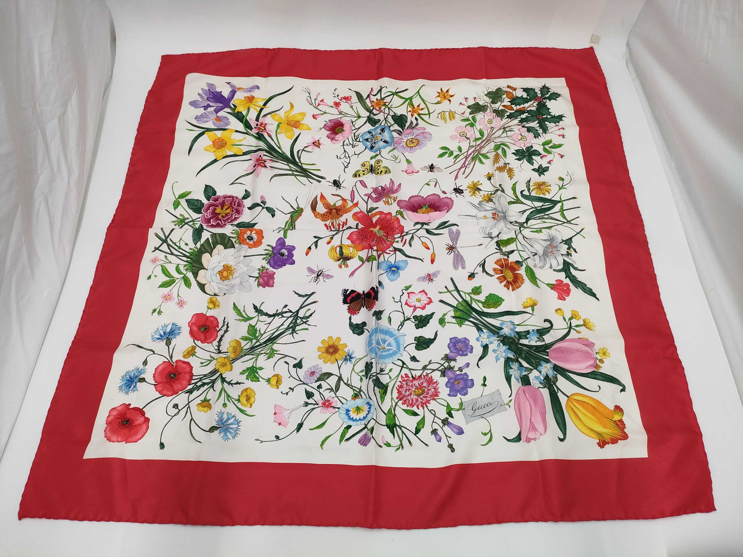 GUCCI scarf