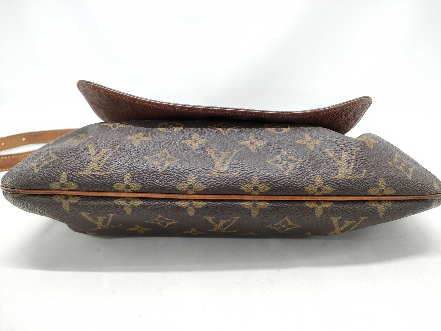 LOUIS VUITTON Monogram Musette Salsa Shoulder Bag