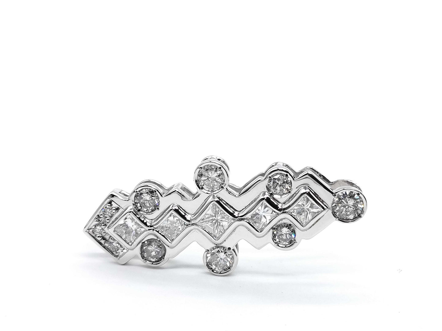 D1.82ct PT900 6.8g Pendant Top