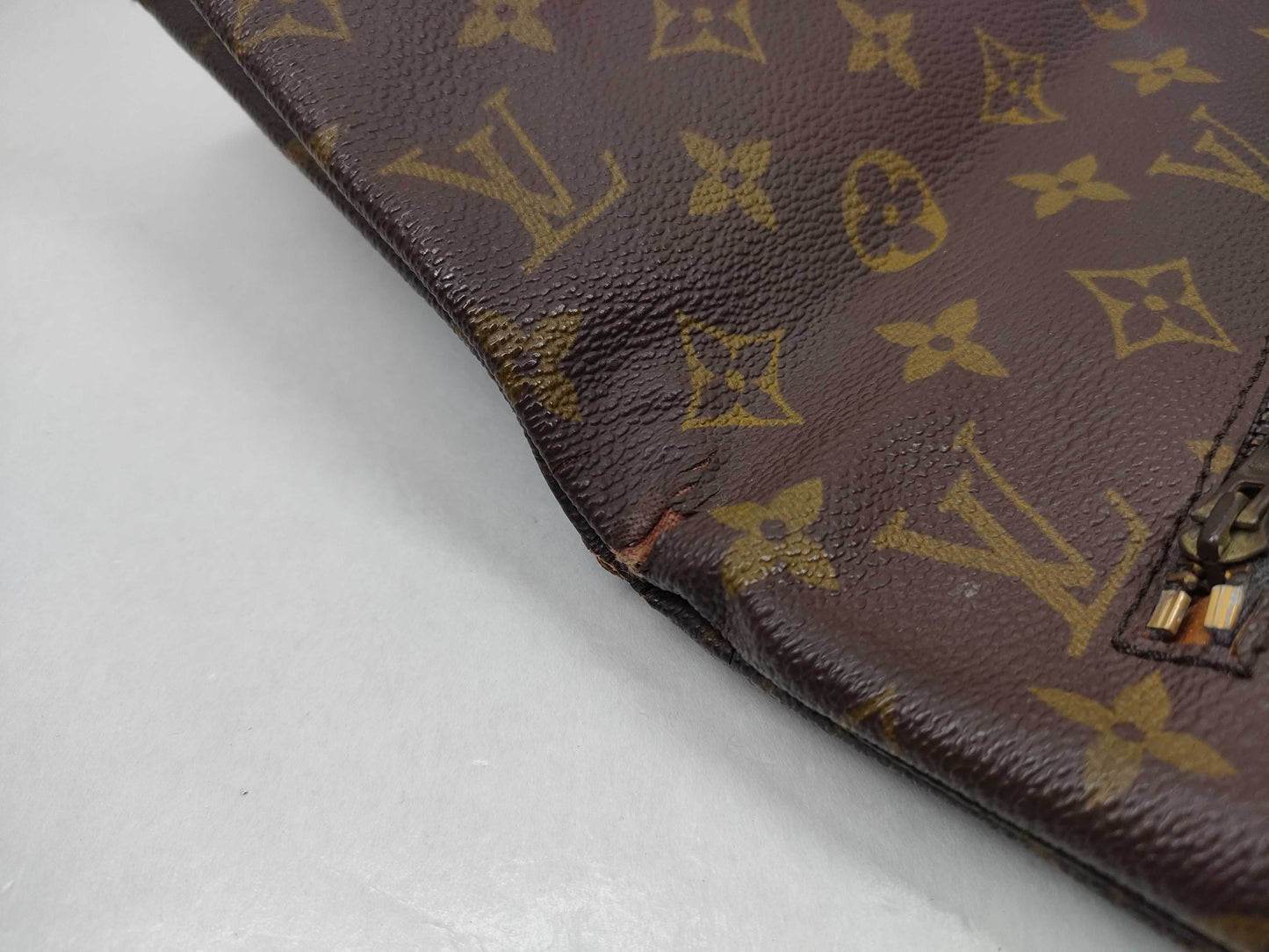 LOUIS VUITTON Monogram Pochette Pliant/Handkerchief Clutch Bag