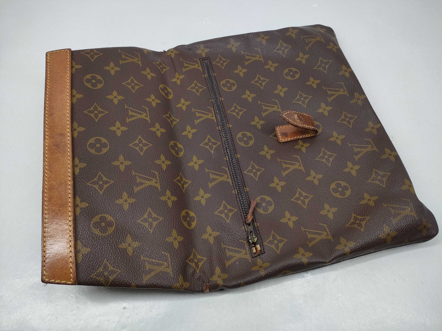 LOUIS VUITTON Monogram Pochette Pliant/Handkerchief Clutch Bag