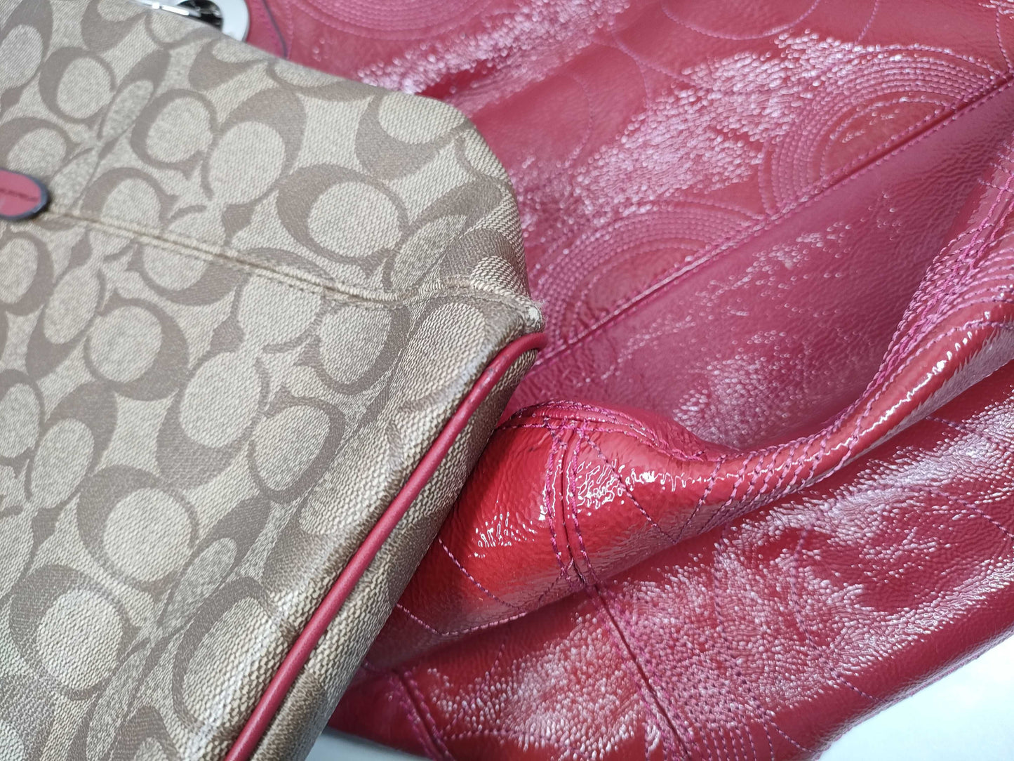 COACH Signature Bag/Pouch Set of 4 Tote Bags