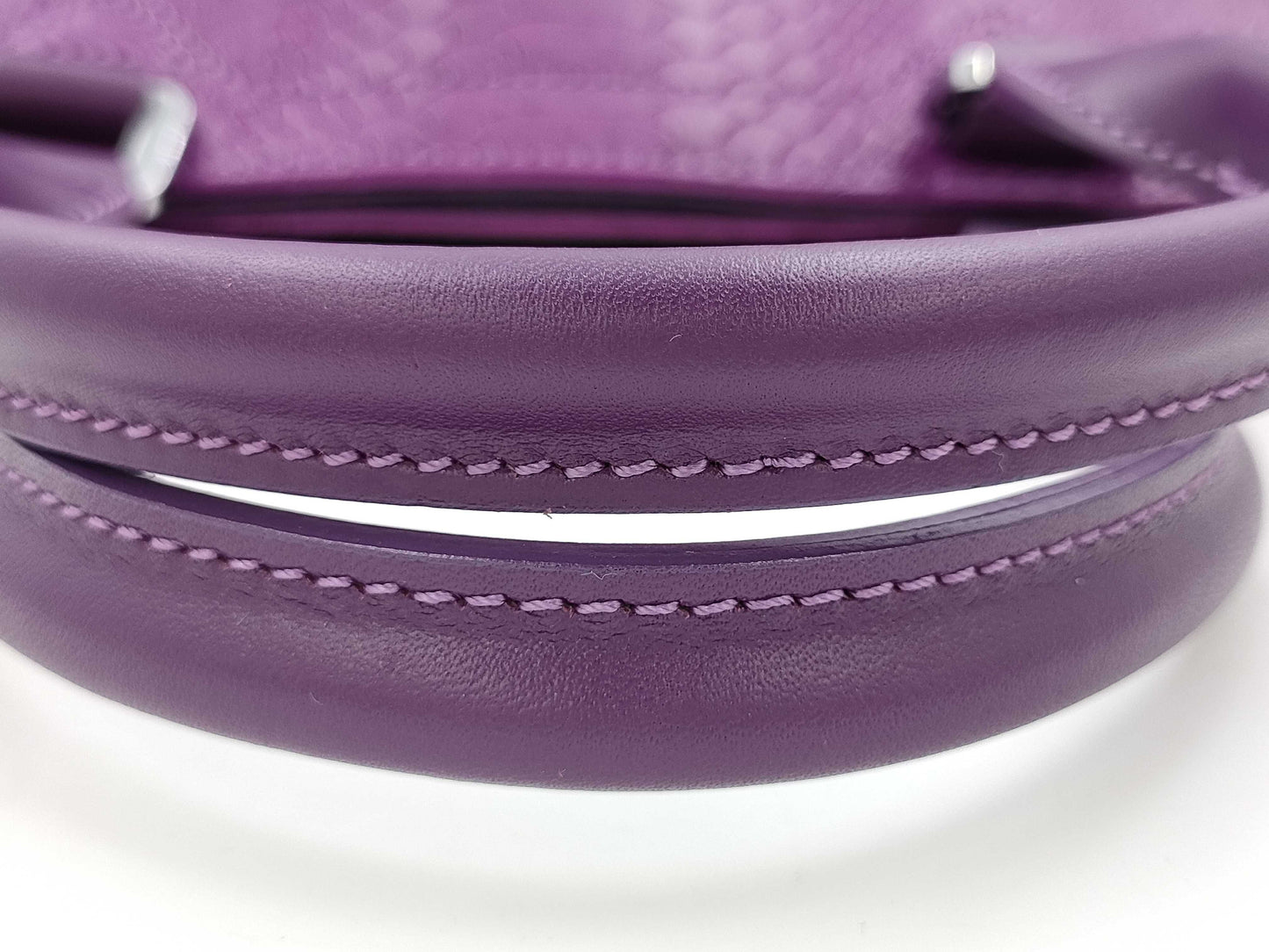 LONG CHAMP embossed handbag