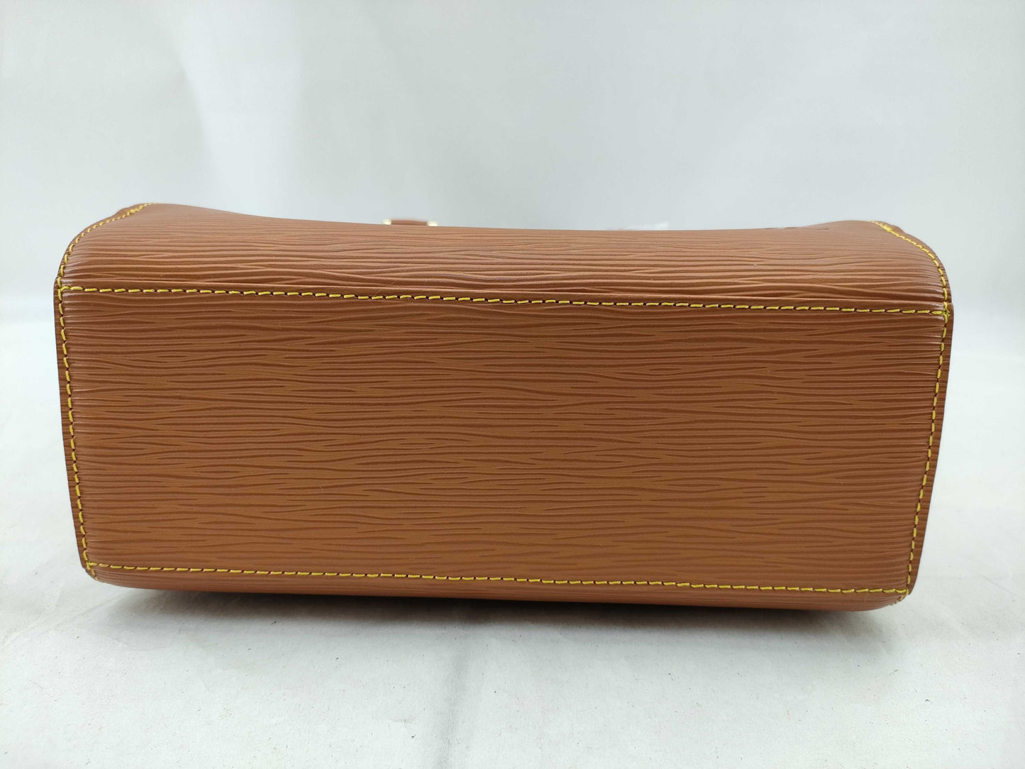 LOUIS VUITTON M52058 Epi Pont Neuf PM Handbag