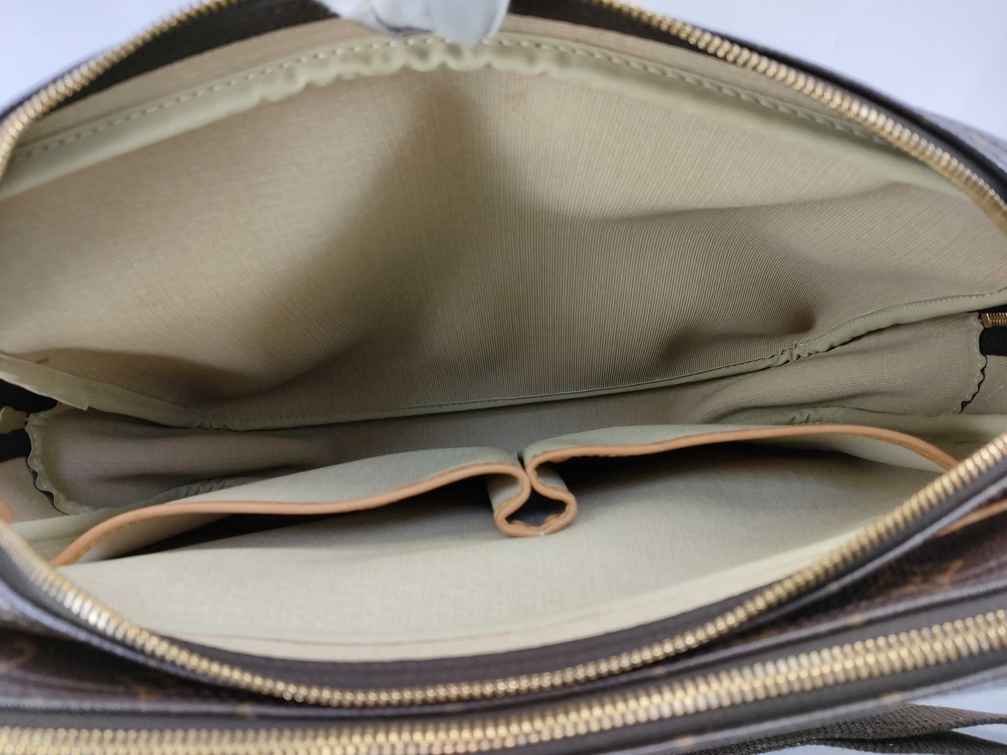 LOUIS VUITTON M45252 Monogram M45252 Reporter GM Shoulder Bag