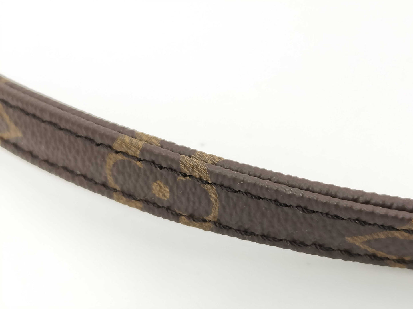 LOUIS VUITTON Monogram Pet Lead with Strap