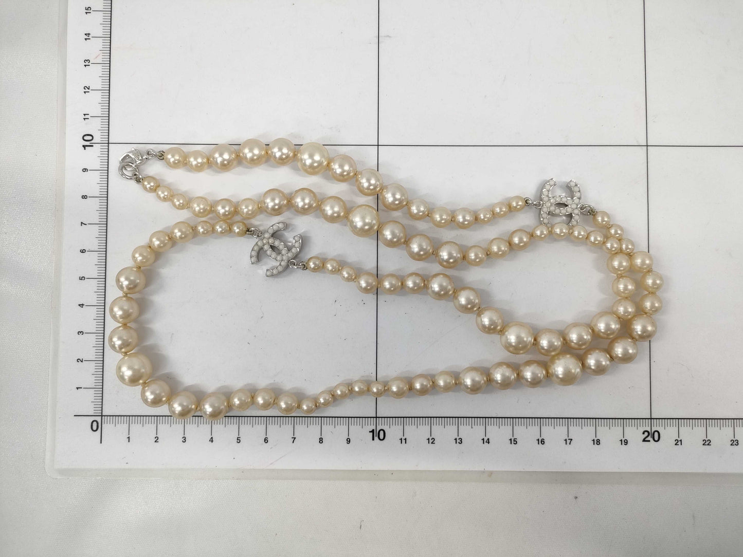 CHANEL Coco Mark Pearl 05V Necklace Necklace