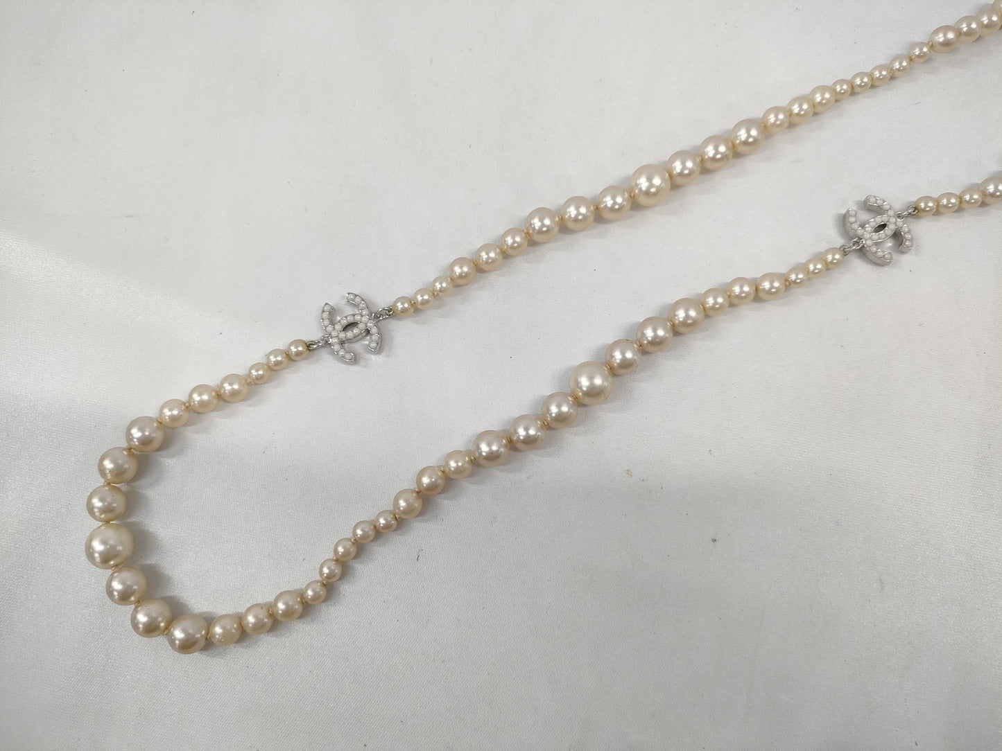 CHANEL Coco Mark Pearl 05V Necklace Necklace