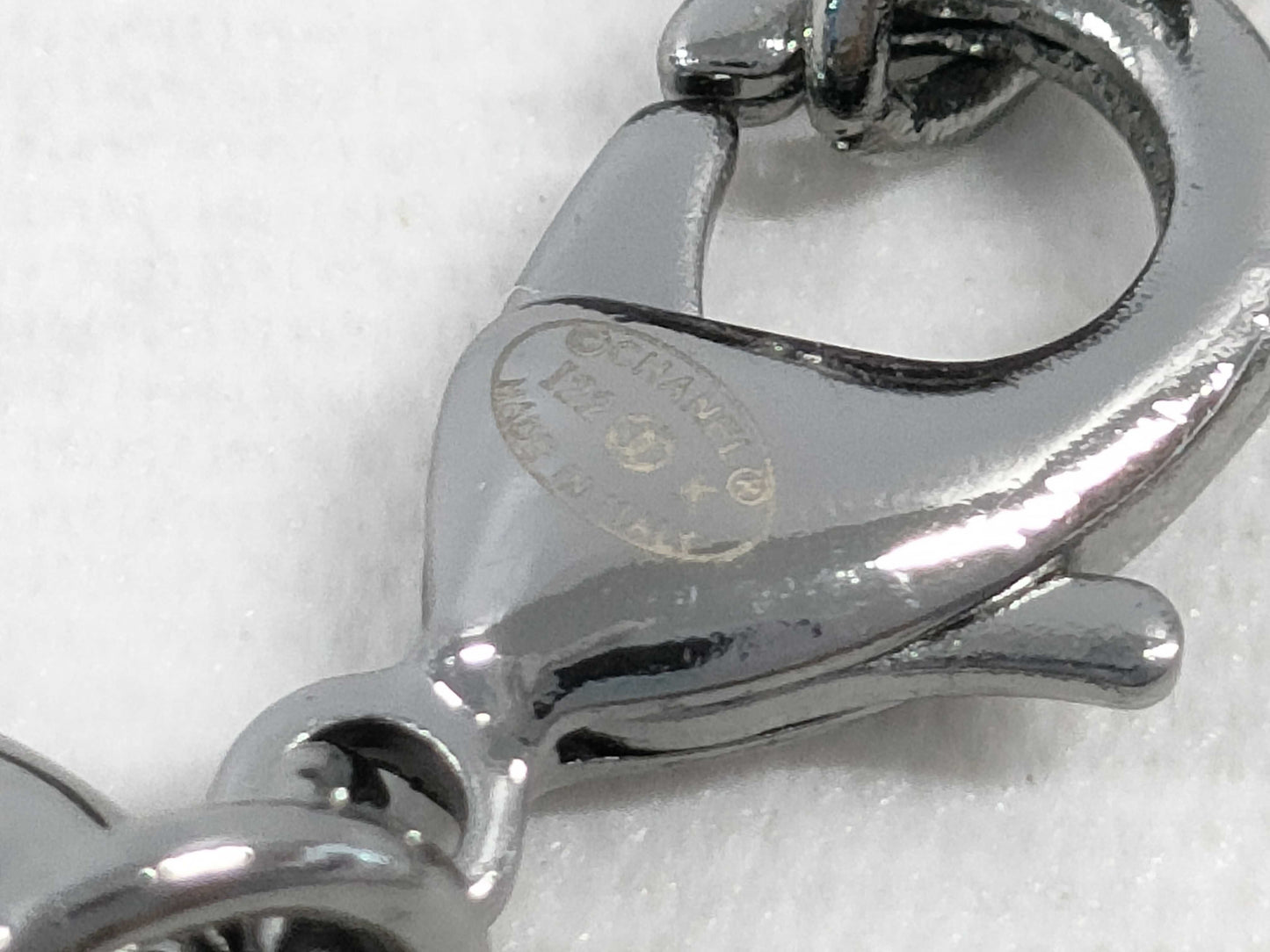 CHANEL I22K Curb Chain Necklace