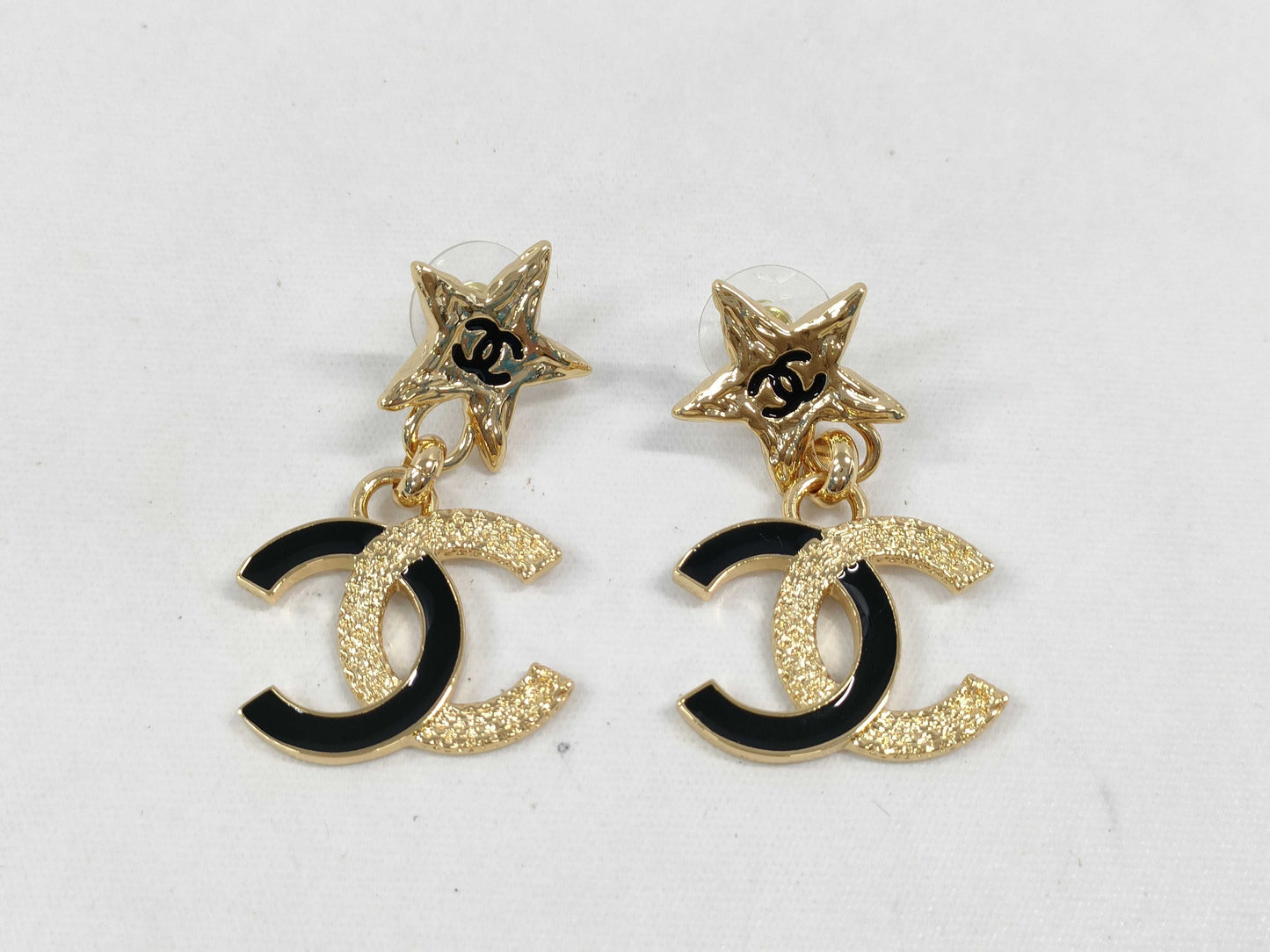 CHANEL B24P Coco Mark Star Earrings
