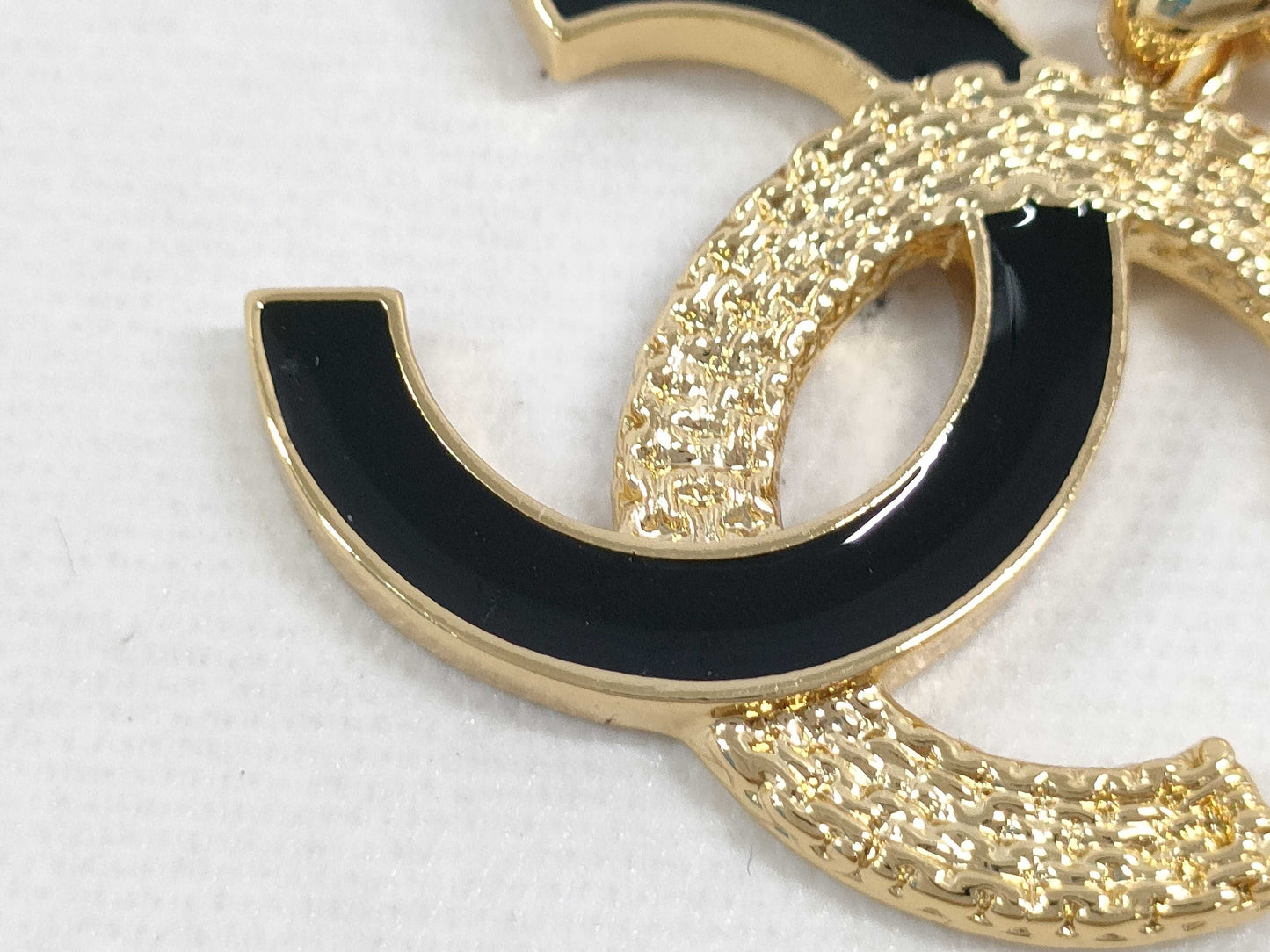 CHANEL B24P Coco Mark Star Earrings