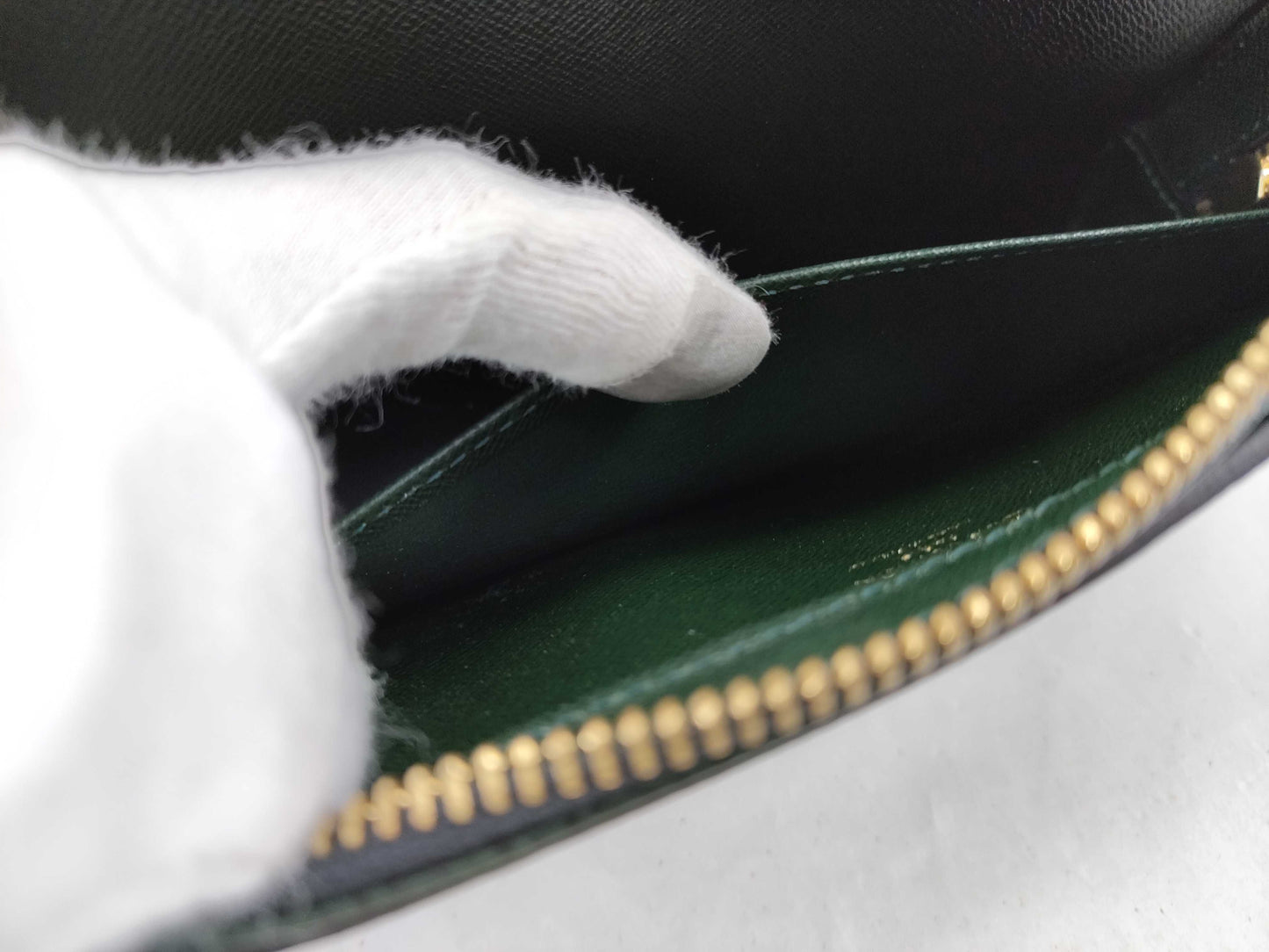 LOUIS VUITTON M30184 Taiga M30182 Baikal Second Bag