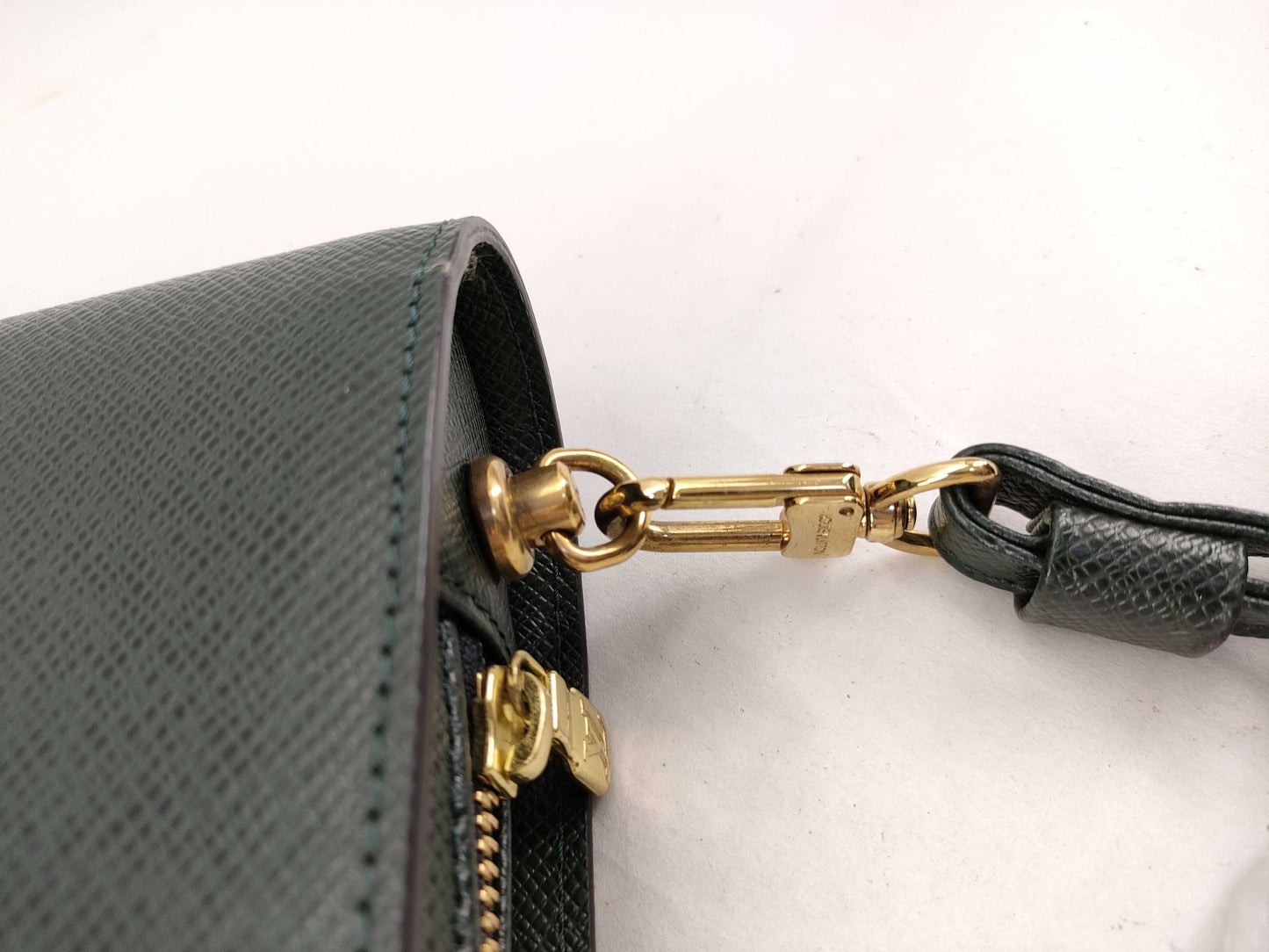 LOUIS VUITTON M30184 Taiga M30182 Baikal Second Bag