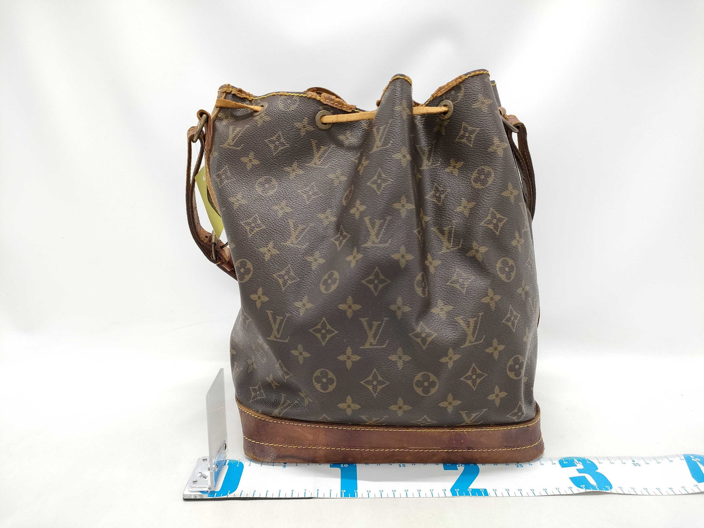 LOUIS VUITTON Monogram M42224 Noe Shoulder Bag