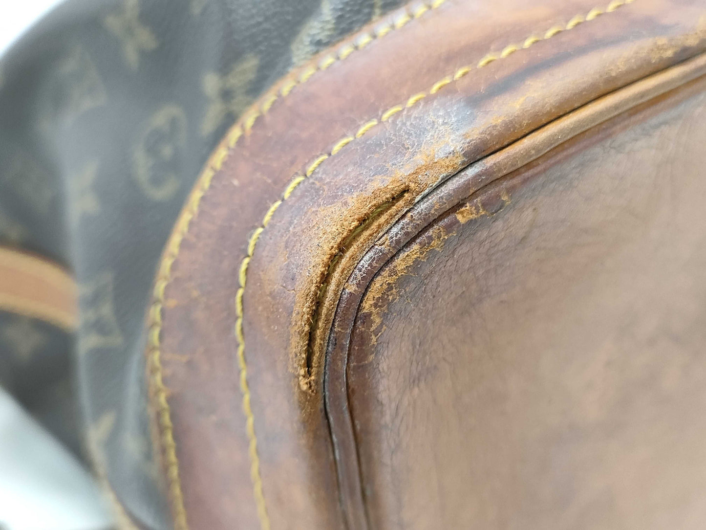 LOUIS VUITTON Monogram M42224 Noe Shoulder Bag