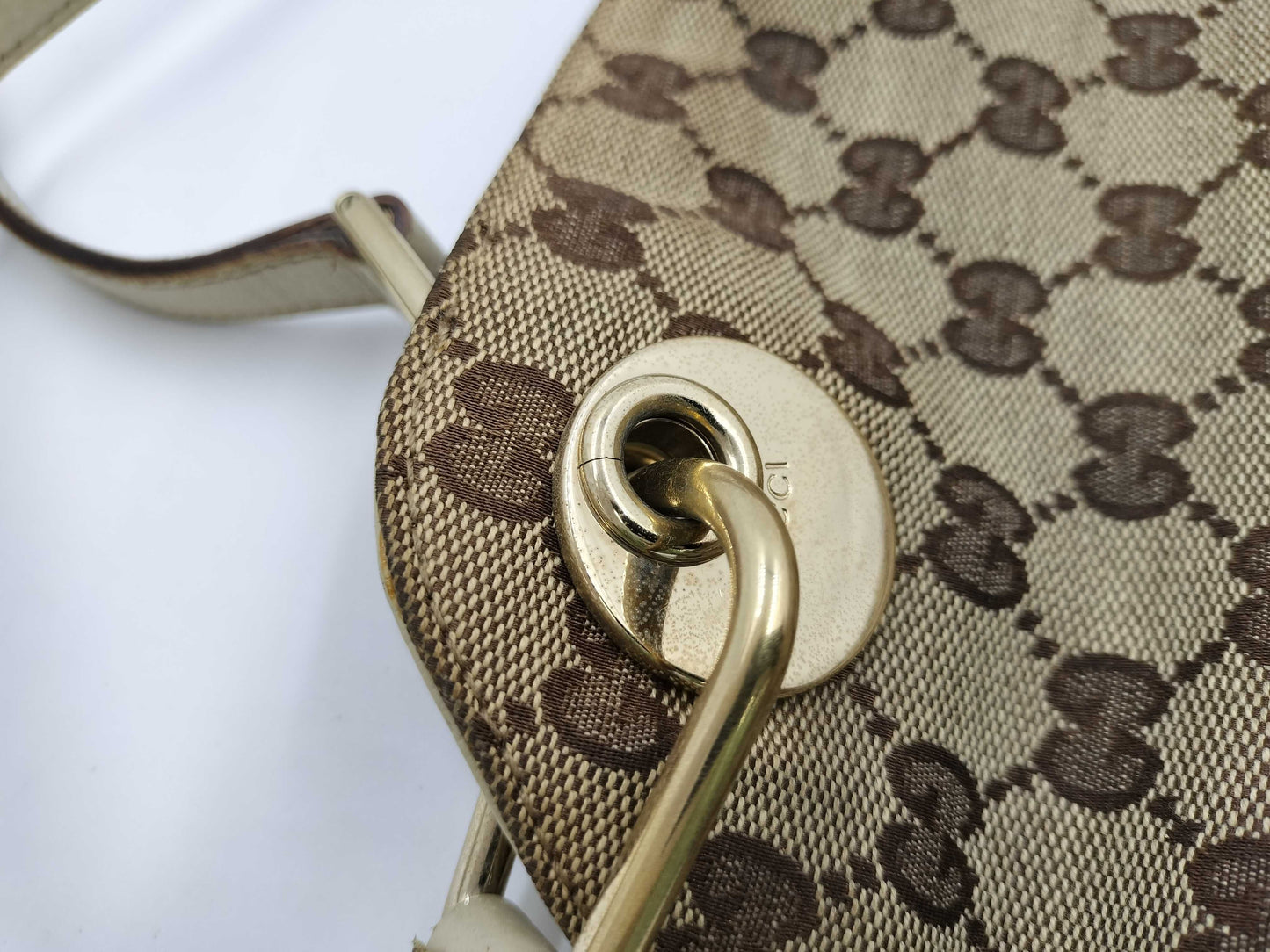 GUCCI GG Canvas 121023 1644 Handbag