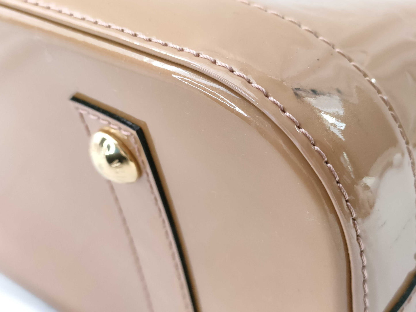 LOUIS VUITTON M91583 Vernis Alma PM Handbag