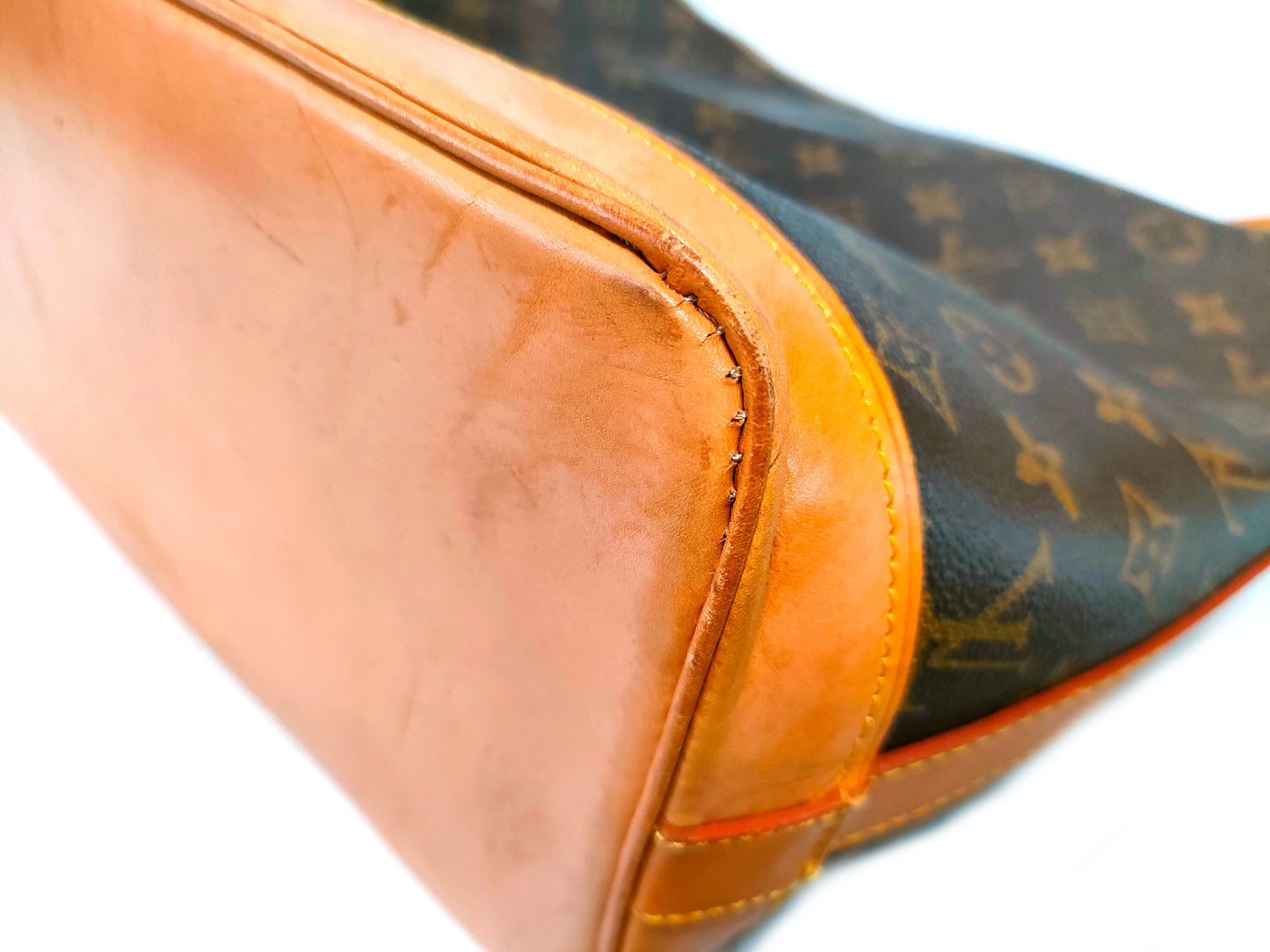 LOUIS VUITTON M47275 Monogram Amfurthly Shoulder Bag