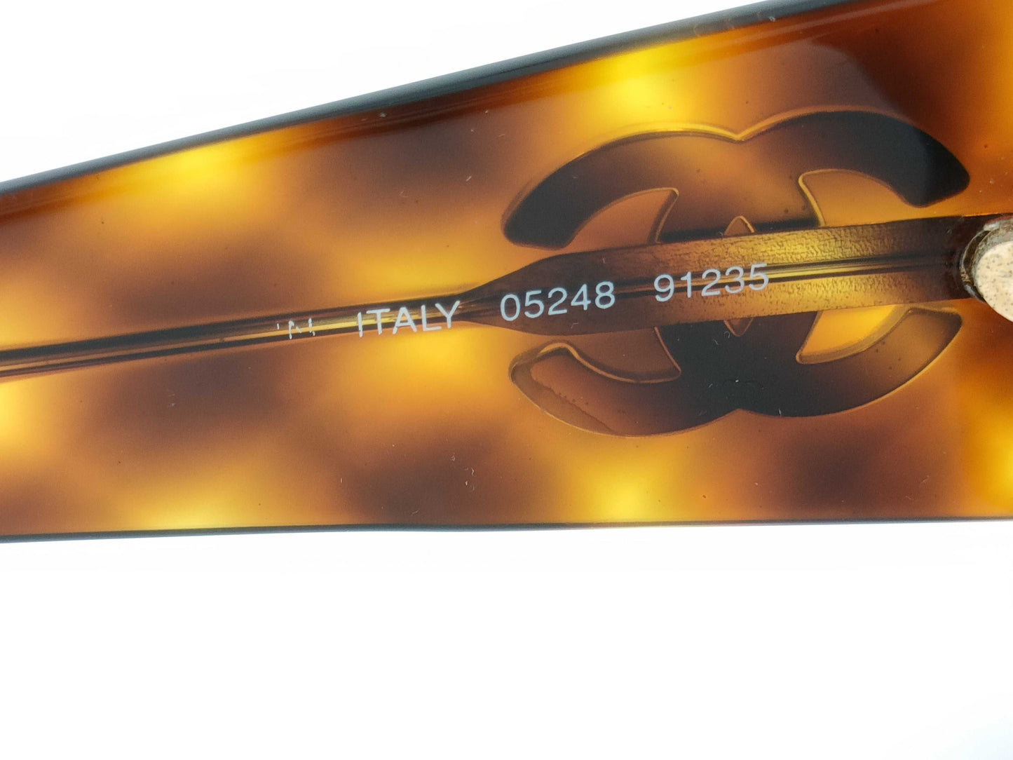 CHANEL 05248 91235 Sunglasses/Glasses