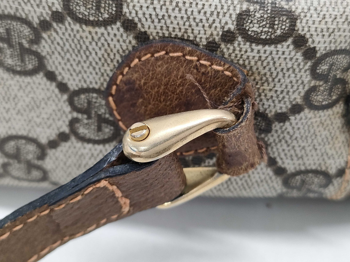 GUCCI Old Shoulder Bag