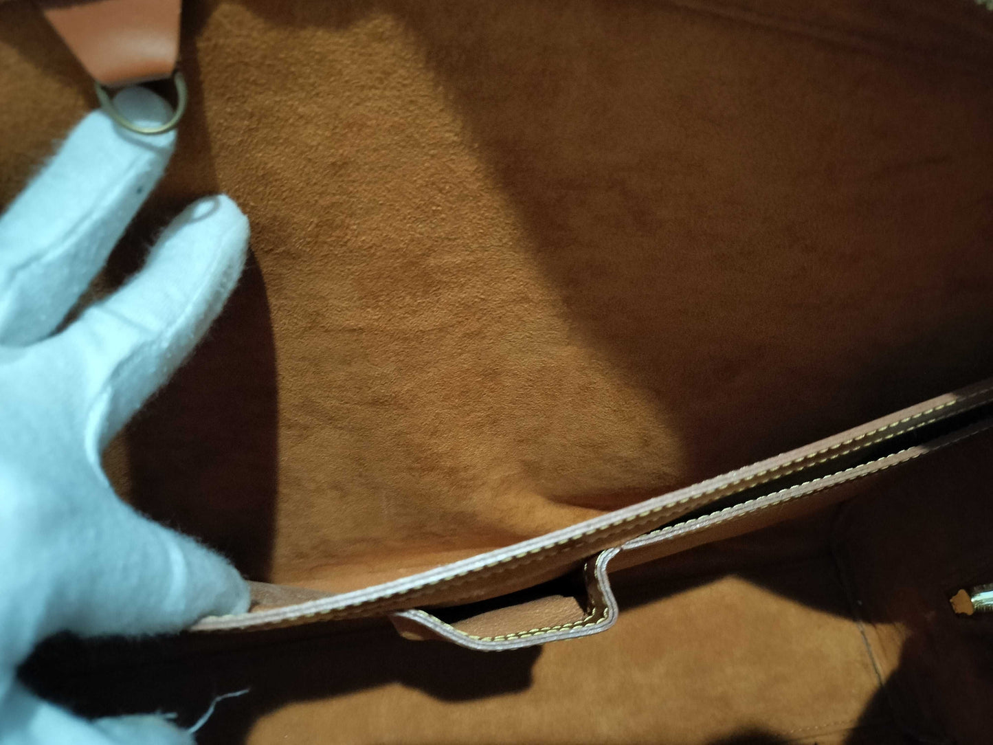 LOUIS VUITTON RFID Unverifiable AR0997 Epi Sorbonne Handbag M54518