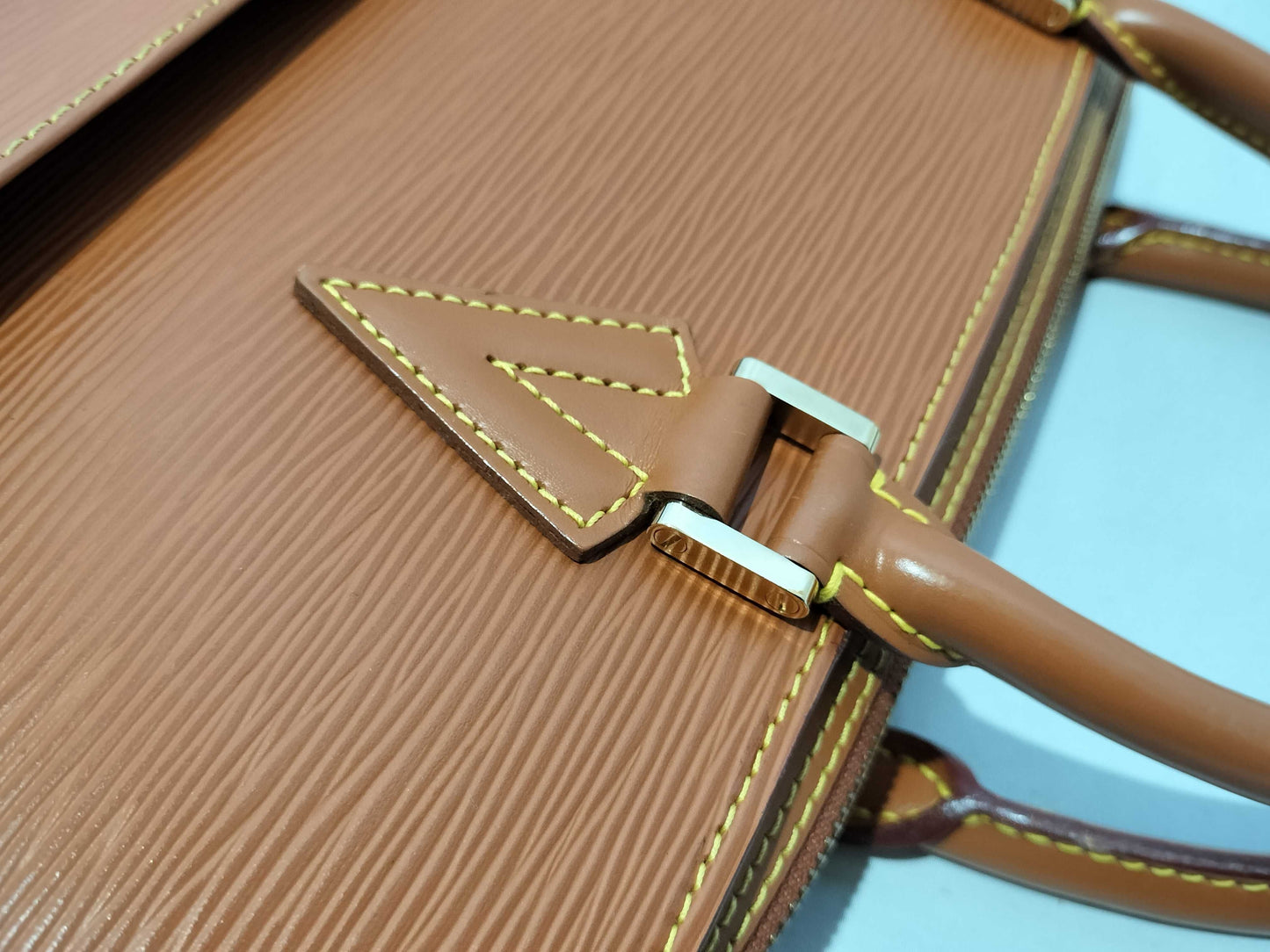 LOUIS VUITTON RFID Unverifiable AR0997 Epi Sorbonne Handbag M54518