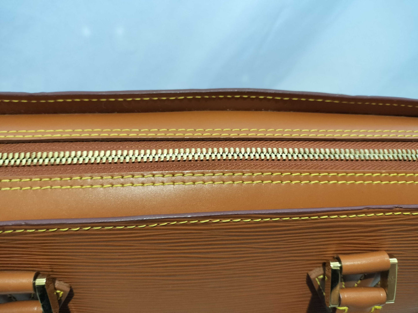 LOUIS VUITTON RFID Unverifiable AR0997 Epi Sorbonne Handbag M54518