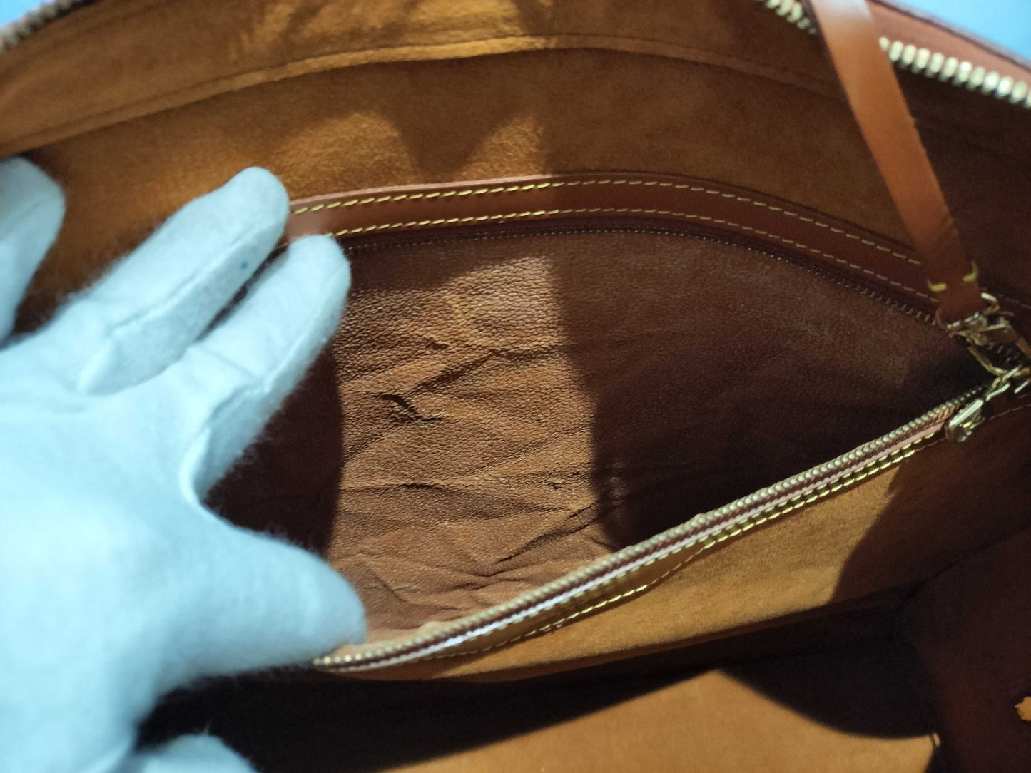 LOUIS VUITTON RFID Unverifiable AR0997 Epi Sorbonne Handbag M54518