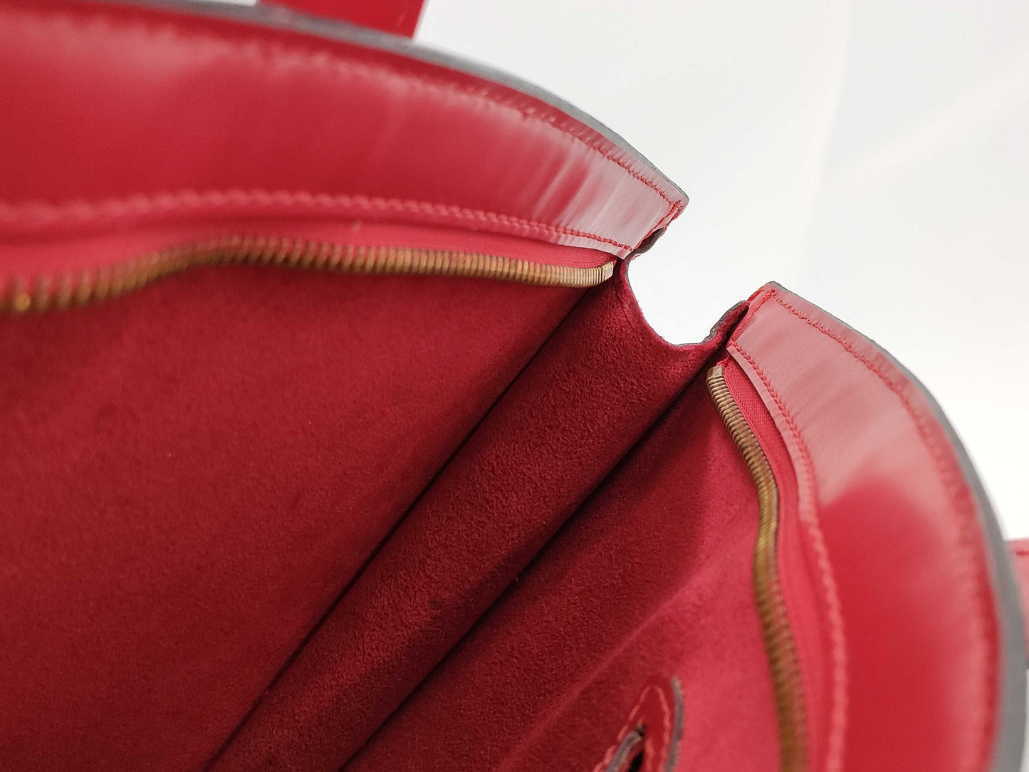 LOUIS VUITTON Epi Saint-Jacques Red Handbag