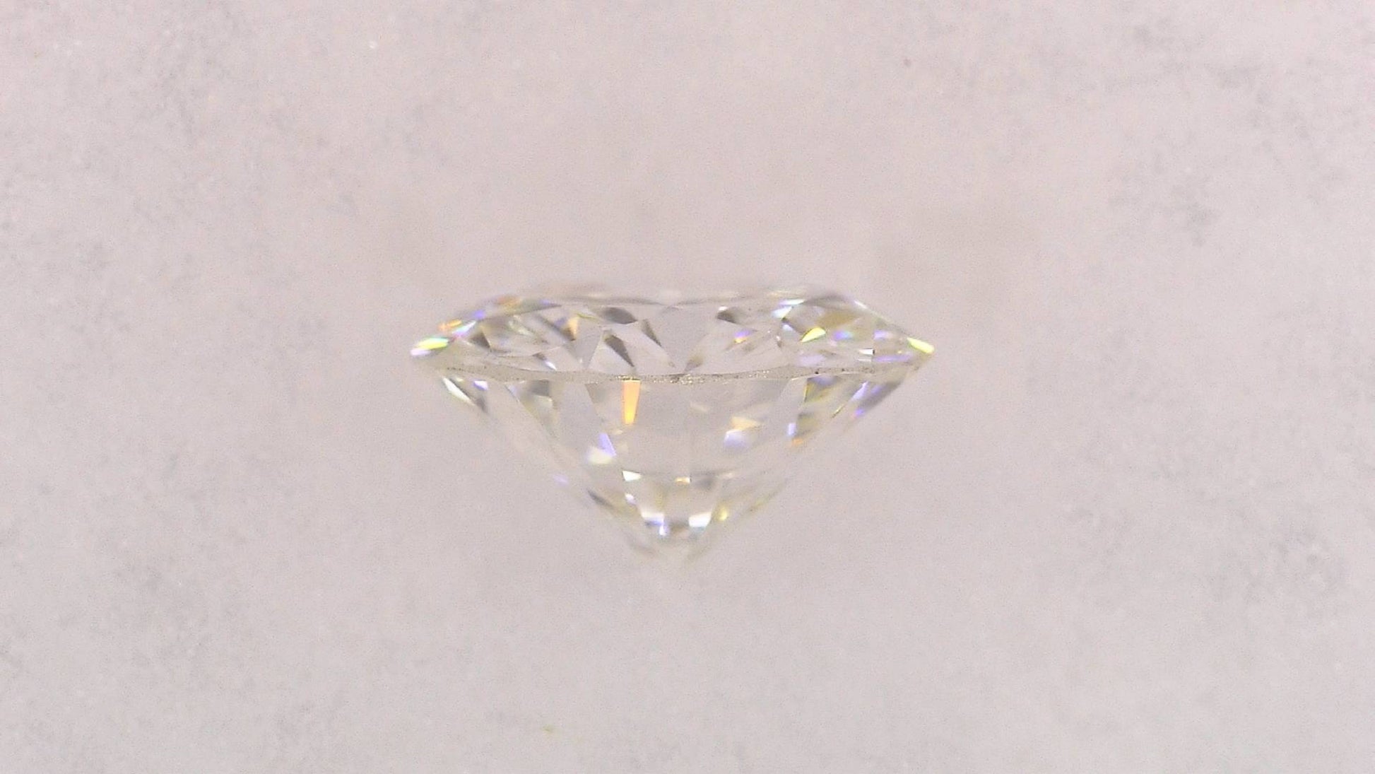 0.236ct H VS-1 GOOD/VG/GD NONE NATURAL 4.17-4.19X2.29mm Diamond Loose