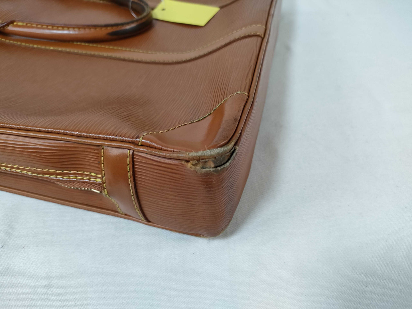LOUIS VUITTON M59162 Epi Porte-Document Voyage M59162 Business Bag