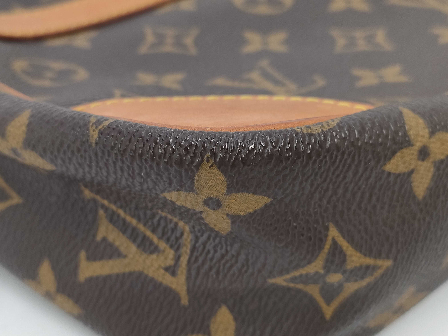 LOUIS VUITTON Monogram Compiègne 28 Second Bag