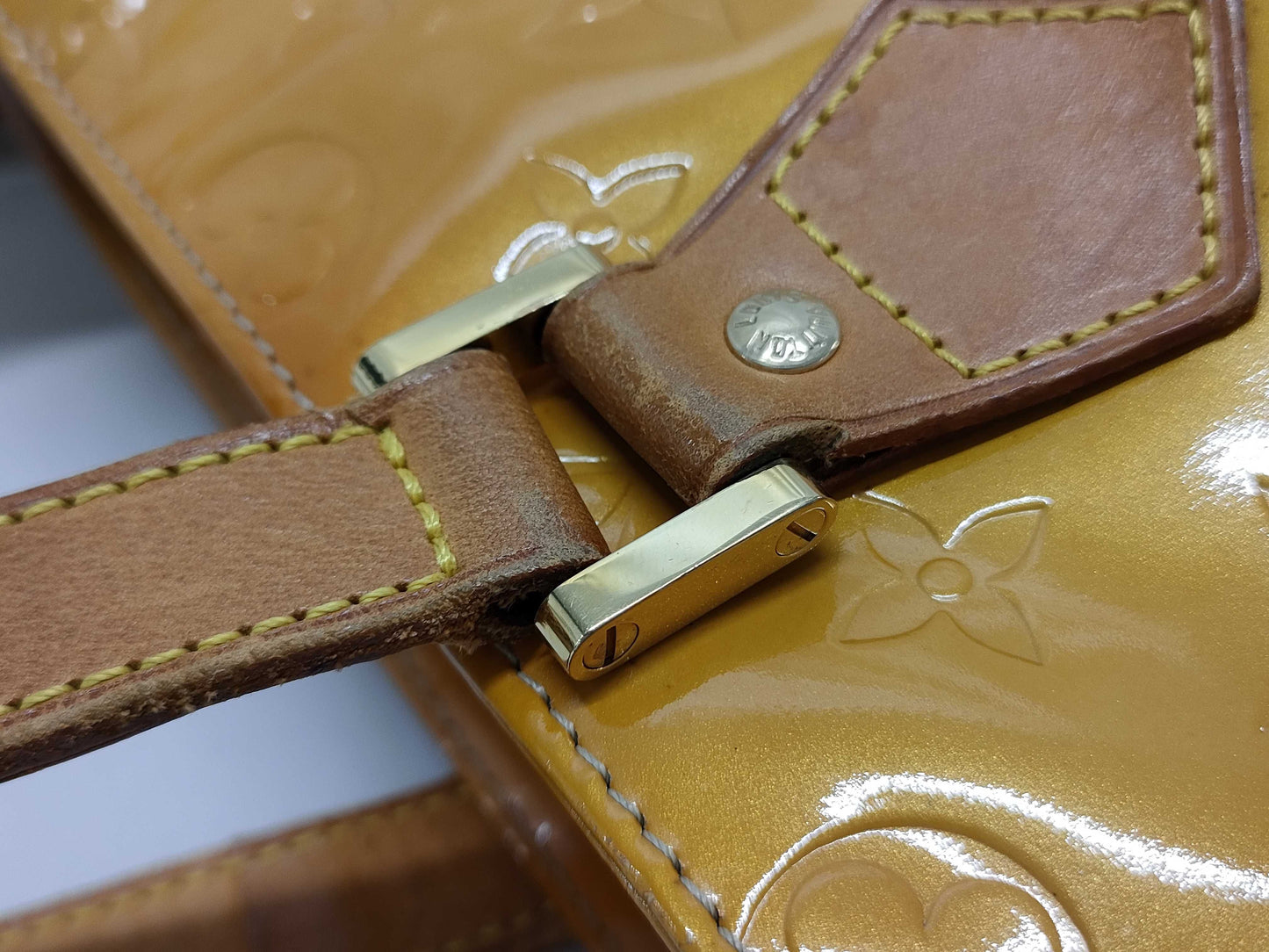LOUIS VUITTON Vernis Houston Handbag
