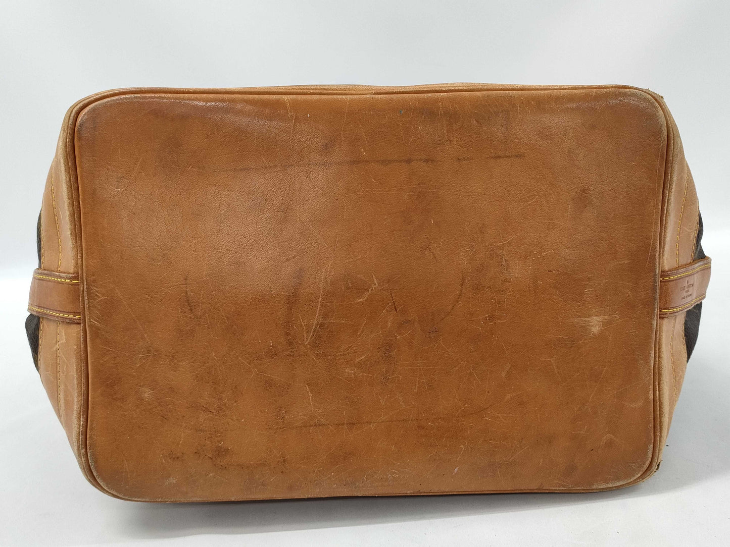 LOUIS VUITTON Monogram M42224 Noe Tote Bag