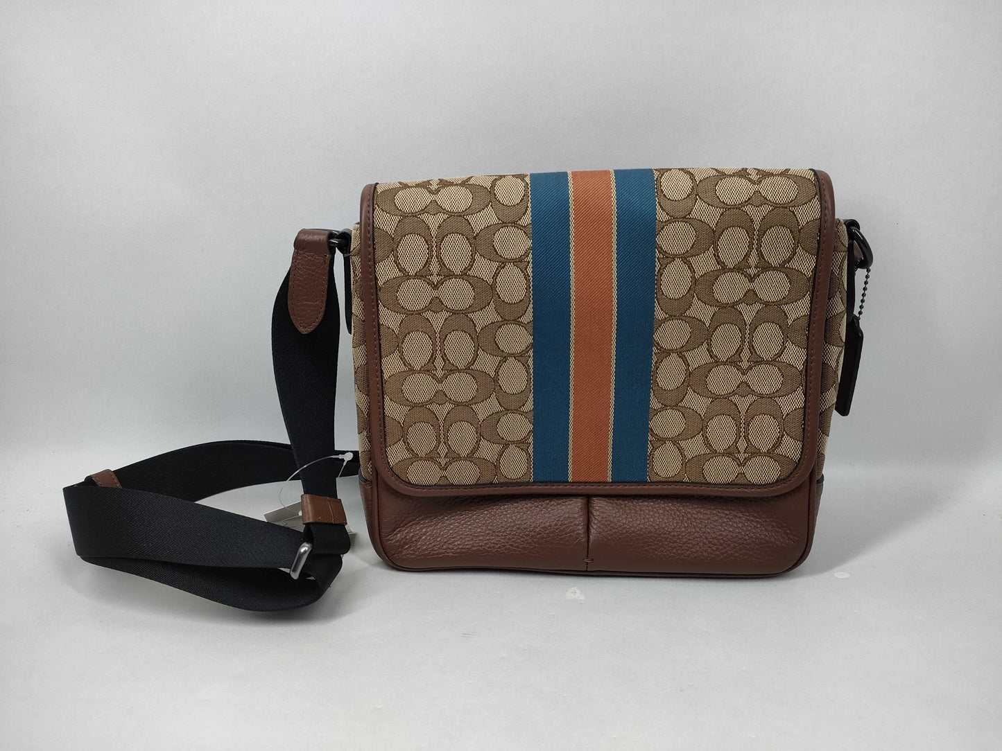 COACH Signature c9366 Shoulder Bag