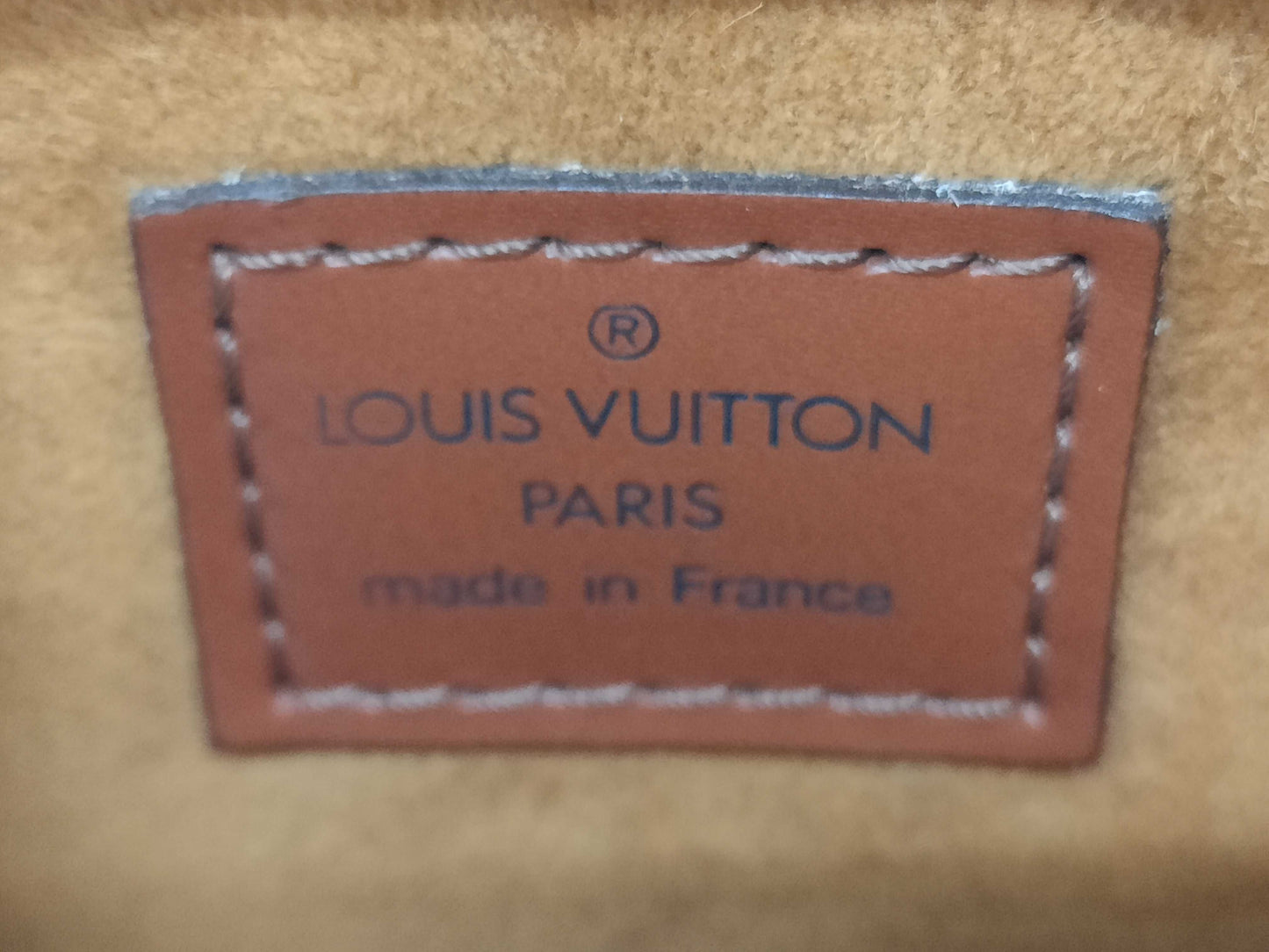 LOUIS VUITTON Epi Pont Neuf Handbag