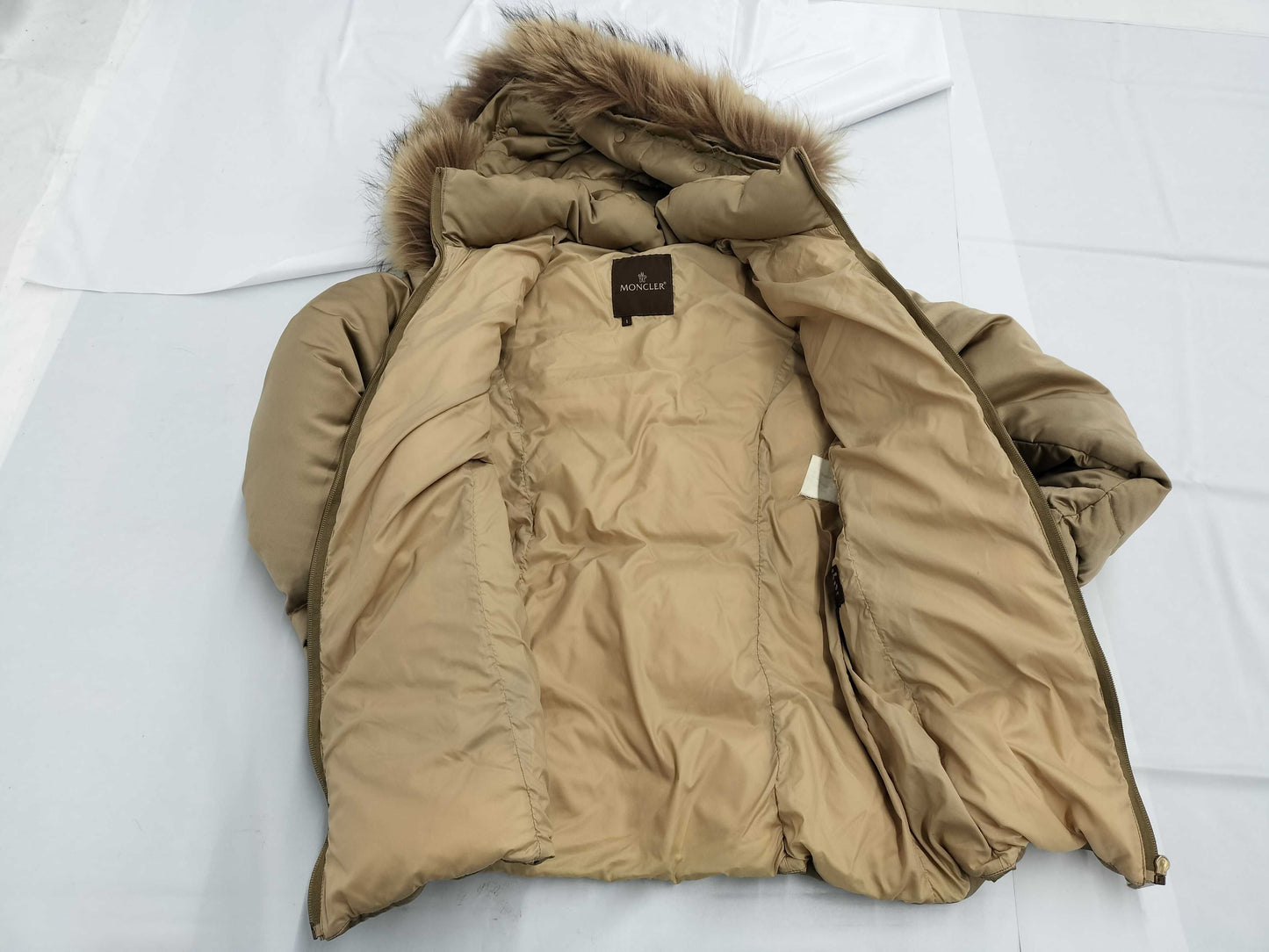 MONCLER Down/Brown Tag Jacket