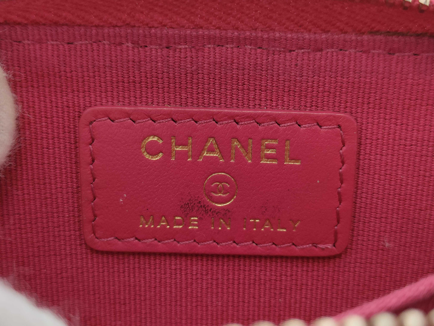 CHANEL Caviar Leather Classic Zip Coin Purse with G Hardware