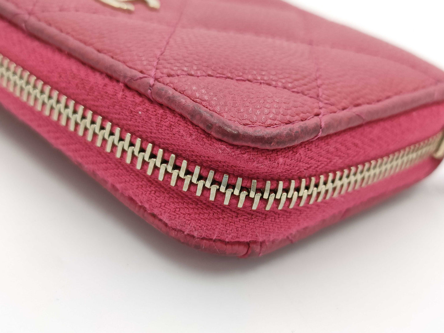 CHANEL Caviar Leather Classic Zip Coin Purse with G Hardware