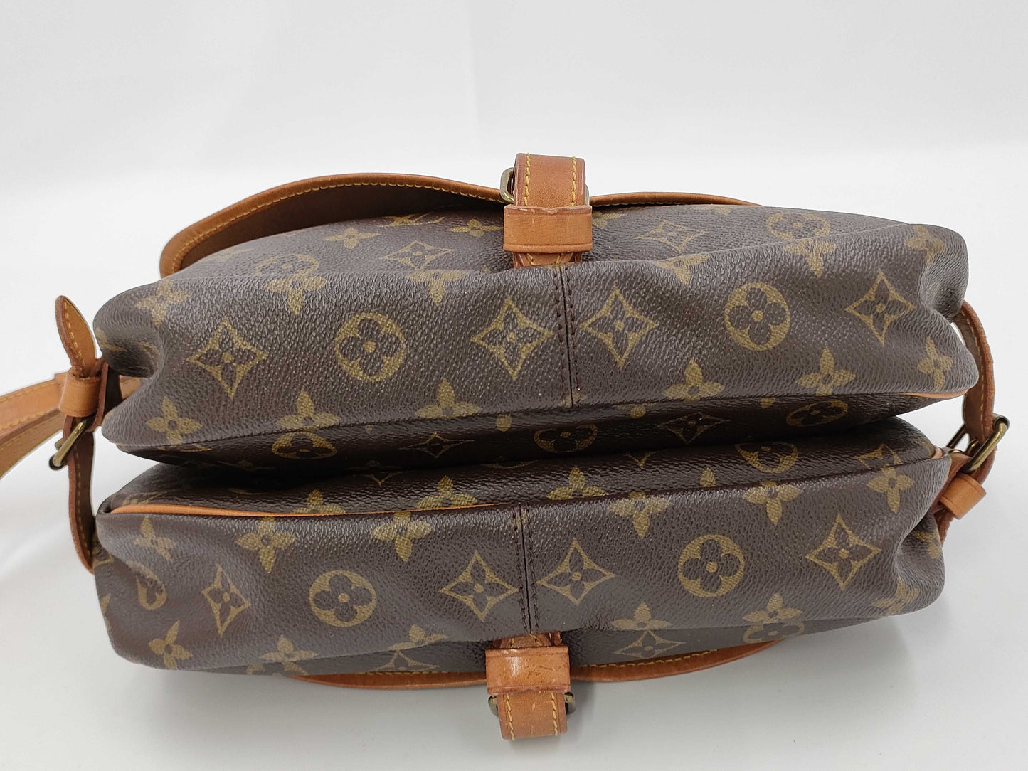 LOUIS VUITTON Monogram Saumur 30 Shoulder Bag
