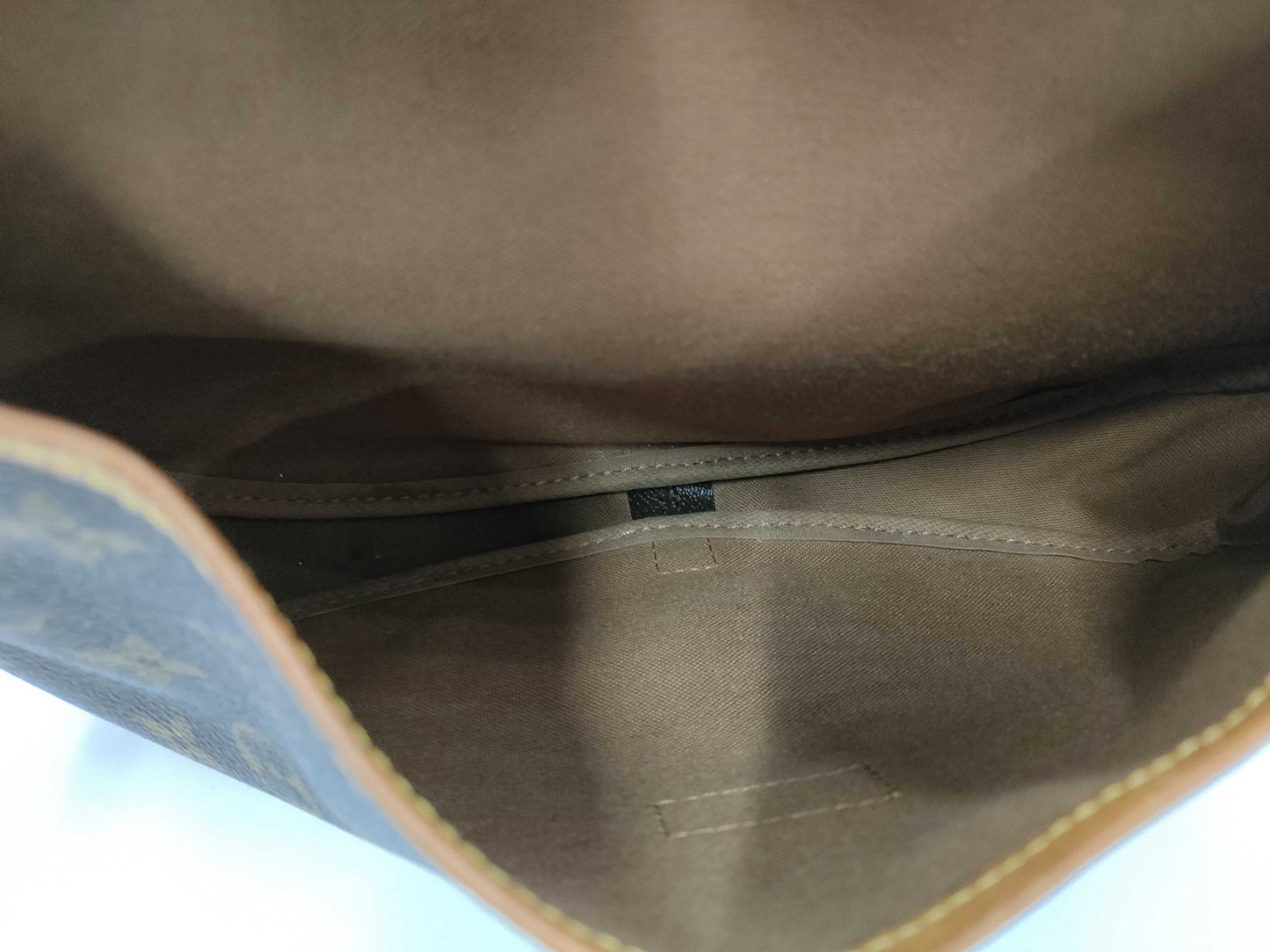 LOUIS VUITTON Monogram Saumur 30 Shoulder Bag