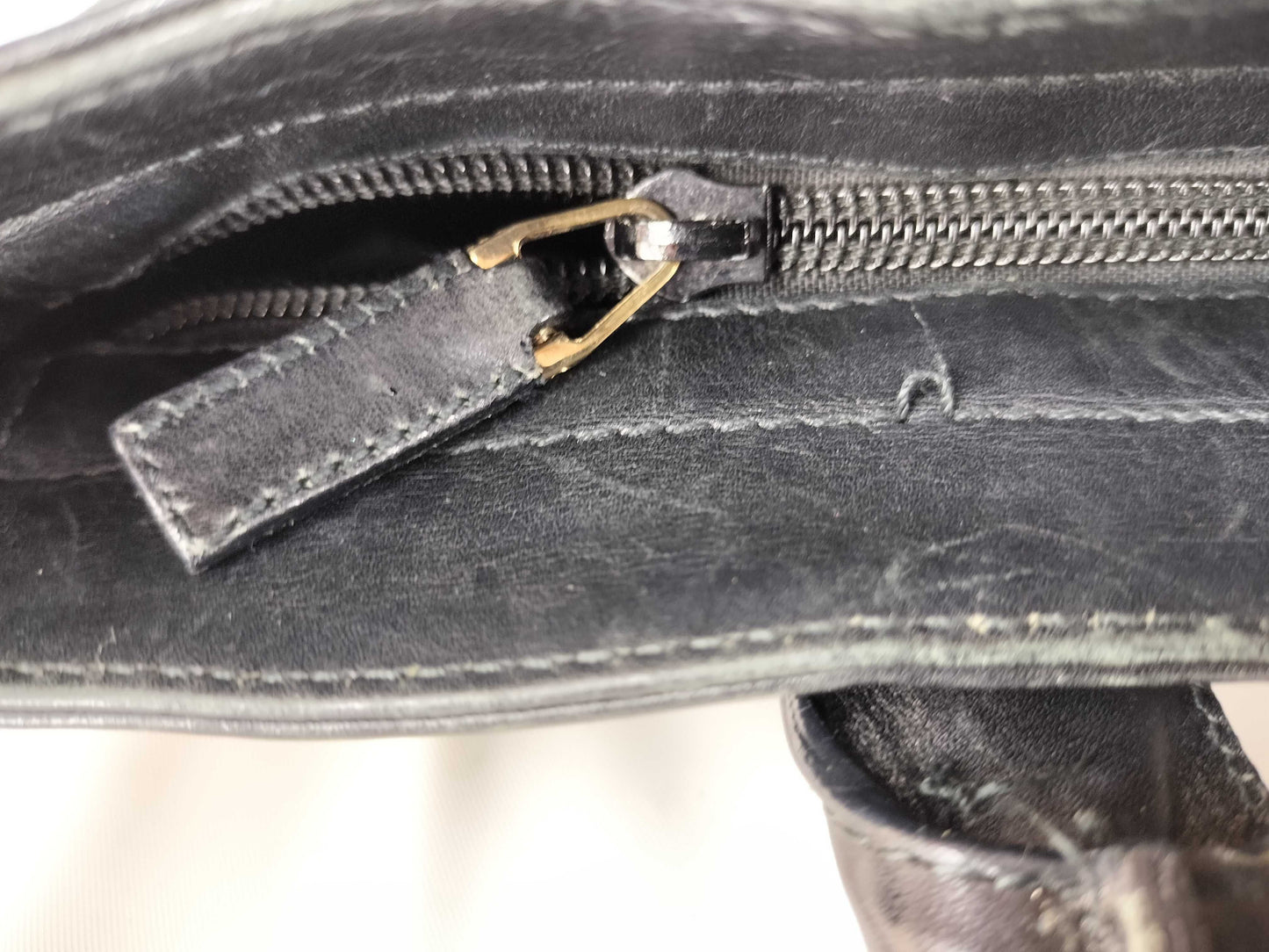 GUCCI GG Canvas GG Canvas Handbag